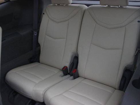 Used 2020 Cadillac XT6 Premium Luxury image 37