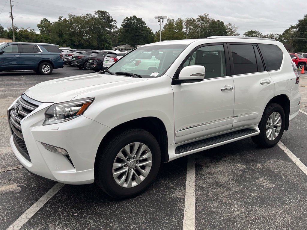 Used 2018 Lexus GX 460 Premium w/ Premium Package AWD/4WD image 26