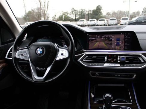 Used 2020 BMW X7 xDrive40i w/ Premium Package image 13