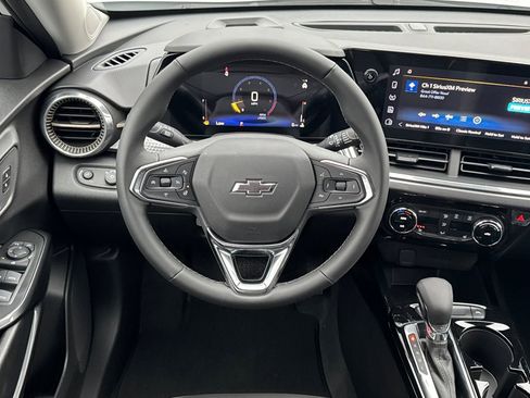 New 2026 Chevrolet Trax ACTIV FWD image 13