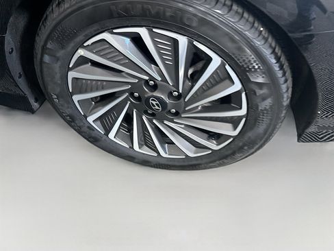 Used 2025 Hyundai Sonata SEL image 11