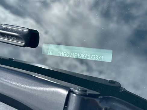 Used 2019 Honda Accord LX image 4