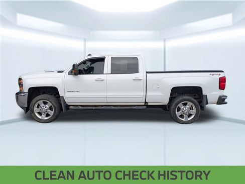 Used 2017 Chevrolet Silverado 2500 LT w/ LT Convenience Package image 2
