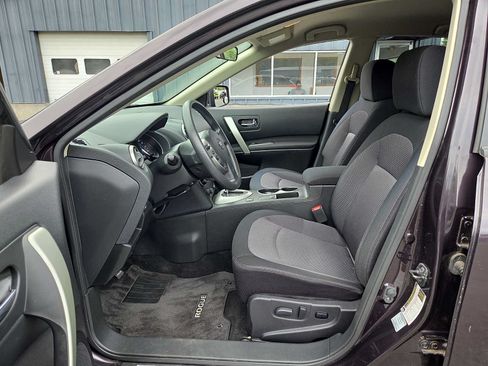 Used 2013 Nissan Rogue SV AWD/4WD image 14