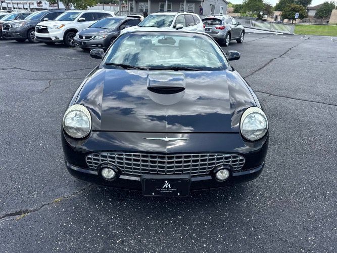 Used 2003 Ford Thunderbird RWD image 7