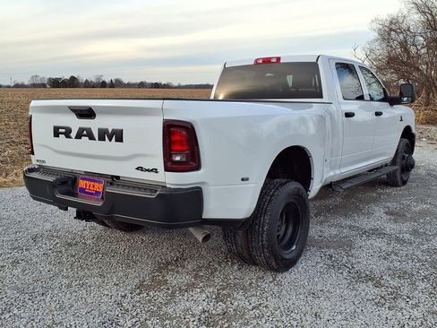 Used 2025 RAM 3500 Tradesman image 28