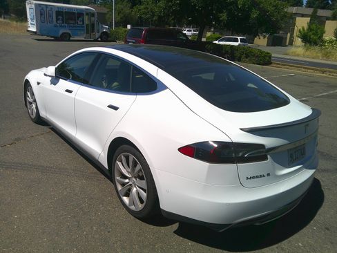 Used 2015 Tesla Model S P85D AWD/4WD image 5