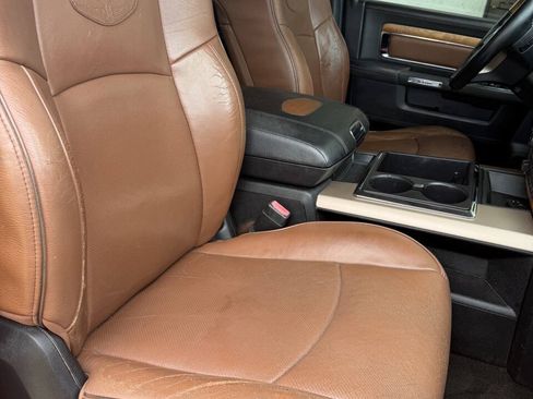 Used 2015 RAM 2500 Longhorn w/ Convenience Group AWD/4WD image 8