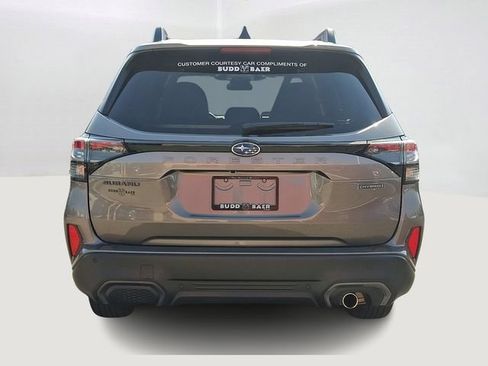 Used 2025 Subaru Forester Limited AWD/4WD image 5