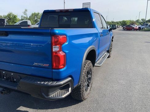 Used 2023 Chevrolet Silverado 1500 ZR2 w/ Technology Package image 19