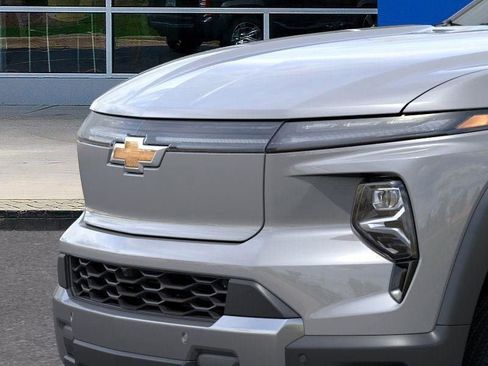 New 2026 Chevrolet Silverado EV LT image 13