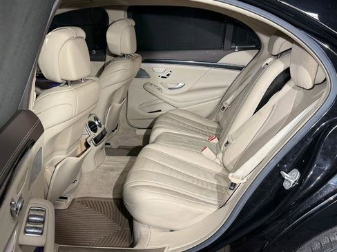 Used 2014 Mercedes-Benz S 550 Sedan image 22