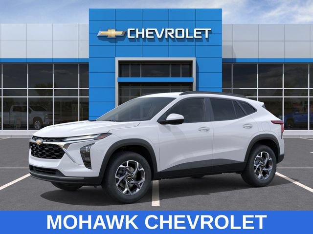 New 2026 Chevrolet Trax LT w/ Driver Confidence Package FWD image 2