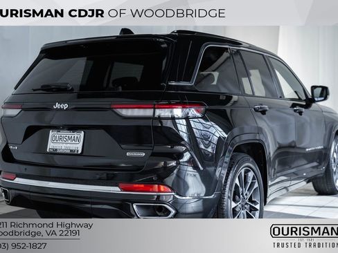 Certified 2023 Jeep Grand Cherokee Overland image 5
