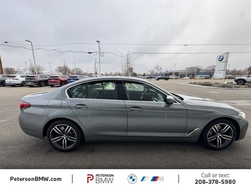 Used 2023 BMW 530i xDrive w/ Premium Package image 8