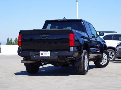 Used 2024 Toyota Tacoma SR RWD image 7