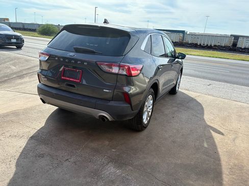 Used 2020 Ford Escape SE AWD/4WD image 10