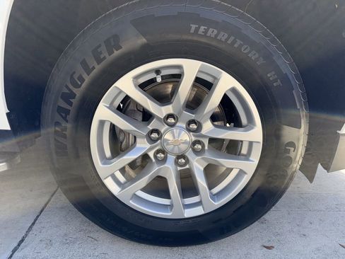 Used 2021 Chevrolet Tahoe LT image 40