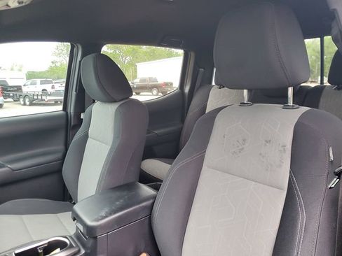 Used 2023 Toyota Tacoma TRD Off-Road AWD/4WD image 14