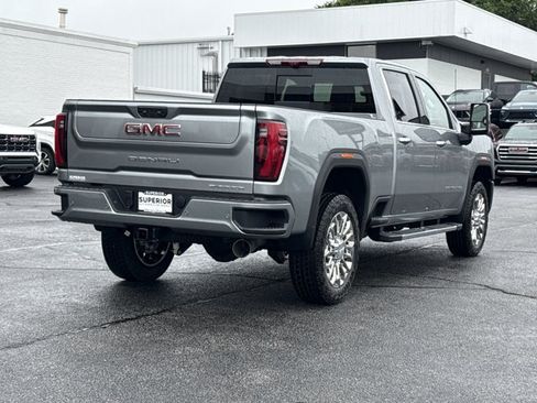 New 2026 GMC Sierra 2500 Denali w/ Denali Reserve Package AWD/4WD image 3