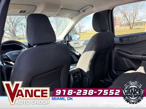 Used 2024 Ford Escape Active image 14