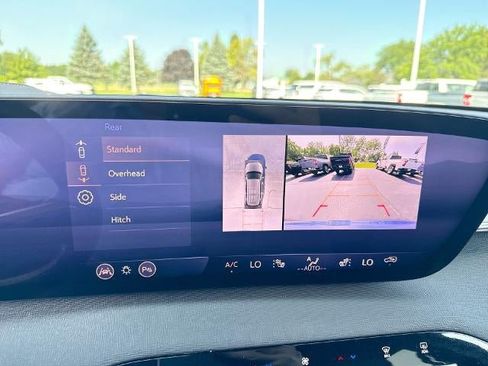 Certified 2026 Buick Enclave Preferred AWD/4WD image 15