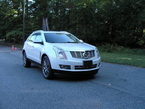 Used 2015 Cadillac SRX Performance w/ Driver Awareness Package image 1