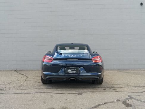 Certified 2016 Porsche Cayman RWD image 6