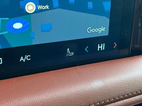 Used 2025 Lincoln Aviator Reserve w/ Equipment Group 201A image 40