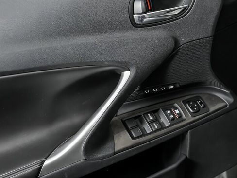 Used 2012 Lexus IS 350C image 20