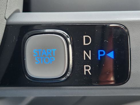 New 2026 Hyundai Ioniq 9 SE image 23