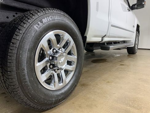 Used 2019 Chevrolet Silverado 3500 LTZ w/ Duramax Plus Package image 9