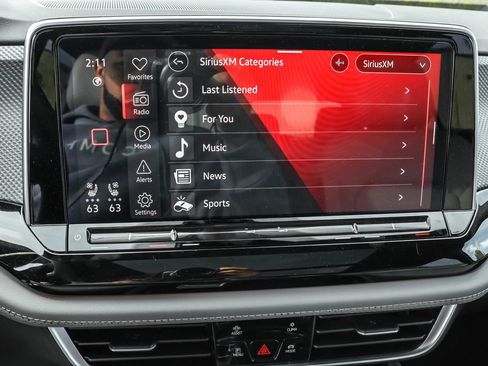 New 2025 Volkswagen Atlas Cross Sport SEL image 30