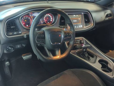 Used 2022 Dodge Challenger R/T Scat Pack w/ Dynamics Package RWD image 11