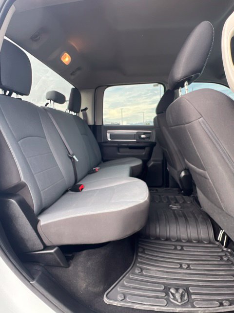 Used 2023 RAM 1500 Classic SLT w/ Electronics Group AWD/4WD image 29