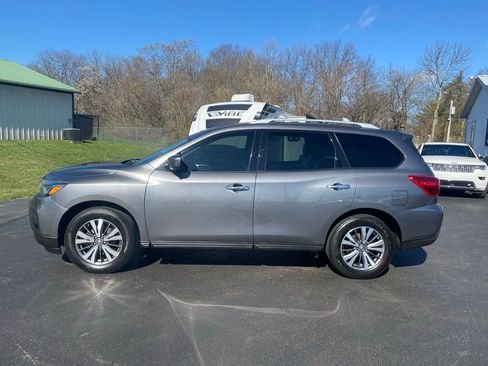 Used 2018 Nissan Pathfinder SL image 8