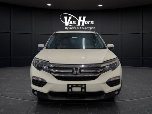 Used 2017 Honda Pilot EX-L image 2