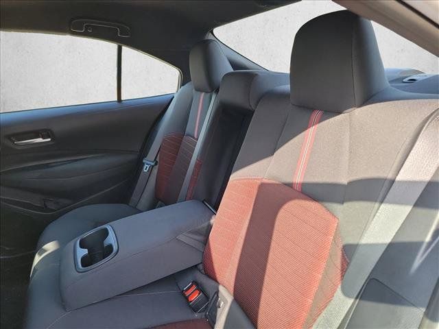 Used 2026 Toyota Corolla SE FWD image 12