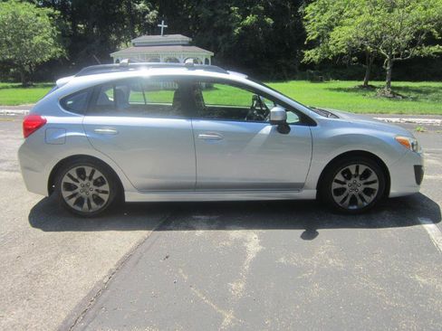 Used 2014 Subaru Impreza 2.0i Sport Limited w/ Popular Package #1 AWD/4WD image 3