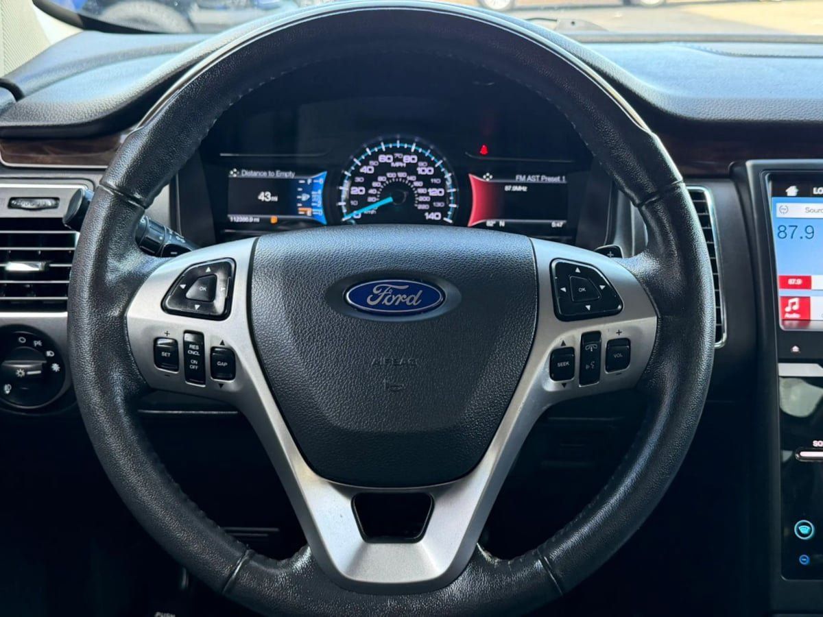 Used 2018 Ford Flex Limited w/ Equipment Group 303A AWD/4WD image 57