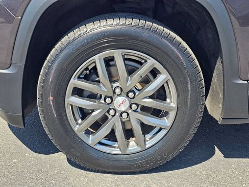 Used 2018 GMC Acadia SLT AWD/4WD image 8