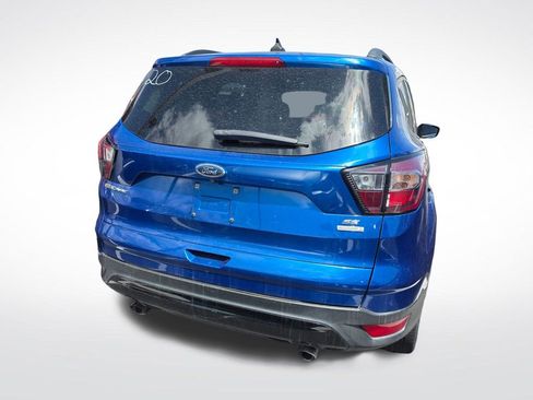 Used 2018 Ford Escape SE w/ SE Sport Appearance Package FWD image 5