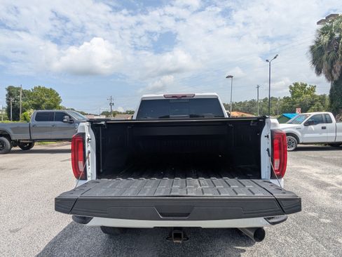 Used 2022 GMC Sierra 2500 Denali w/ Denali Ultimate Package AWD/4WD image 13