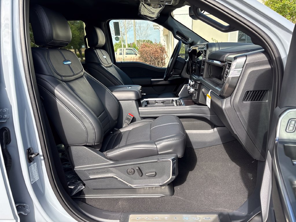 New 2026 Ford F350 Platinum AWD/4WD image 5