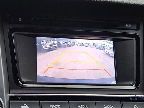 Used 2016 Hyundai Tucson SE w/ Option Group 02 image 17