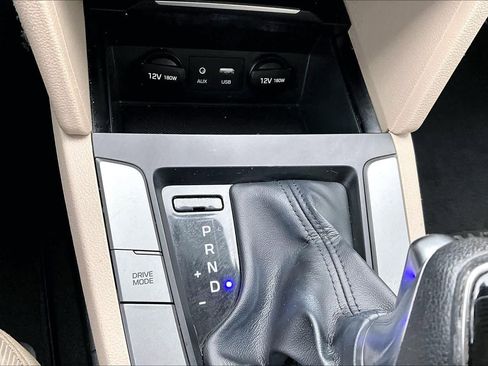 Used 2018 Hyundai Elantra SEL image 33