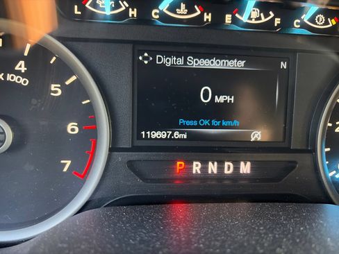 Used 2018 Ford F150 XLT w/ Equipment Group 302A Luxury RWD image 8