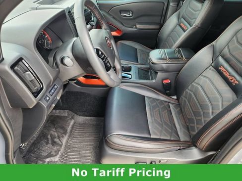 Certified 2025 Nissan Frontier PRO-4X w/ Pro Premium Package AWD/4WD image 11