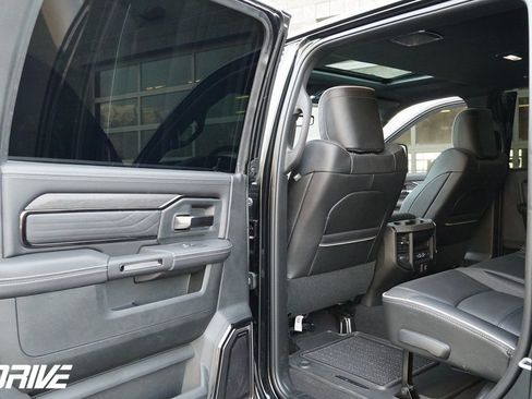 Used 2026 RAM 3500 Limited image 40