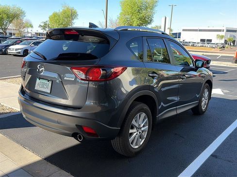 Used 2016 MAZDA CX-5 Touring image 3